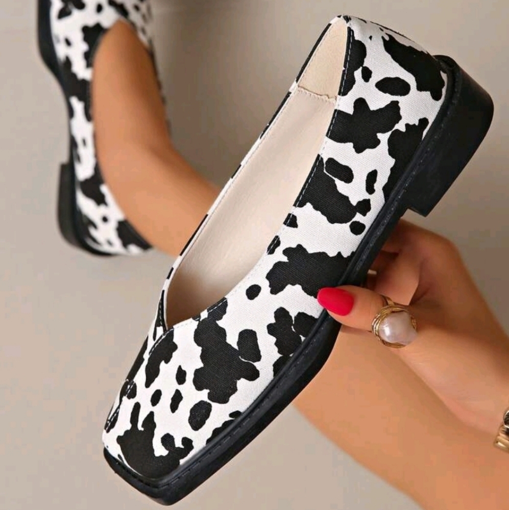 NEW COW PRINT PATENT LEATHER SQUARE TOE FLAT LOAFERS - Picture 8 of 9